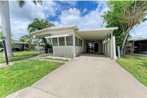 709 50TH AVENUE TERRACE, BRADENTON, FL 34207 - MLS#MFRA4689409