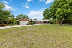 7535 CASTLE DRIVE, SARASOTA, FL 34240 - MLS#MFRA4689424