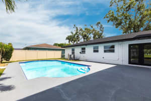 6119 19TH AVENUE, ST PETERSBURG, FL 33710 - MLS#MFRA4689426