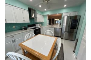 6101 34TH STREET, BRADENTON, FL 34210 - MLS#MFRA4689448