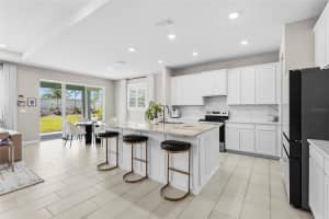 5715 WOODLAND SAGE DRIVE, SARASOTA, FL 34238 - MLS#MFRA4689452