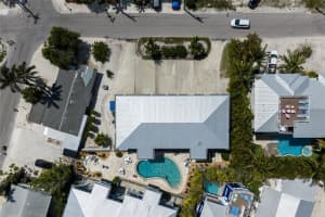 205 HIGHLAND AVENUE, BRADENTON BEACH, FL 34217 - MLS#MFRA4689457