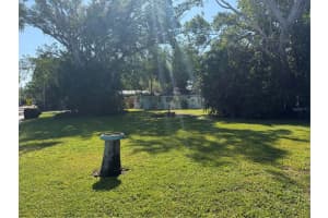 705 33RD STREET COURT, BRADENTON, FL 34205 - MLS#MFRA4689462