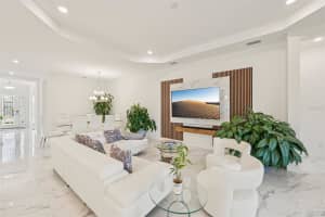 6203 GRANDVIEW HILL COURT, BRADENTON, FL 34203 - MLS#MFRA4689498