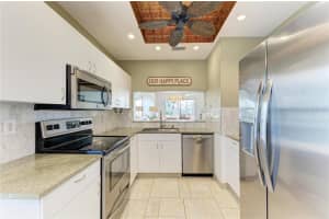 9620 CLUB SOUTH CIRCLE, SARASOTA, FL 34238 - MLS#MFRA4689505