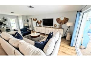 7477 MARIANA DRIVE, SARASOTA, FL 34231 - MLS#MFRA4689515