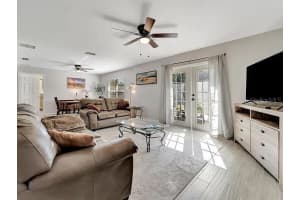 2916 WOODCREST DRIVE DRIVE, SARASOTA, FL 34239 - MLS#MFRA4689539