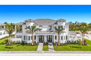 6105 WHITE MANGROVE LANE, BRADENTON, FL 34210 - MLS#MFRA4689568