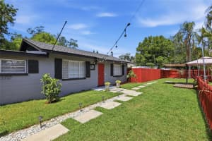 3825 OLD BRADENTON ROAD, SARASOTA, FL 34234 - MLS#MFRA4689594