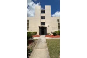 4119 61st Ave Ter W #107, BRADENTON