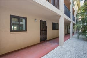 3700 OSPREY AVENUE, SARASOTA, FL 34239 - MLS#MFRA4689629