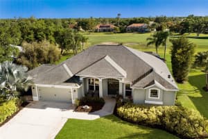 9937 LAUREL VALLEY AVENUE CIRCLE, BRADENTON, FL 34202 - MLS#MFRA4689660