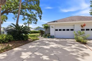 6401 APPROACH ROAD, SARASOTA, FL 34238 - MLS#MFRA4689670