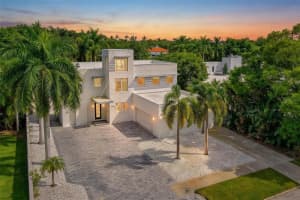 1751 Hawthorne St, SARASOTA