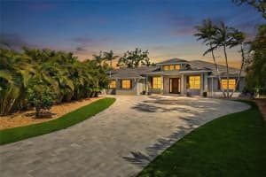 1705 WISCONSIN LANE, SARASOTA, FL 34239 - MLS#MFRA4689693