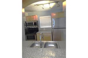 2500 WINDING CREEK BOULEVARD, CLEARWATER, FL 33761 - MLS#MFRA4689708