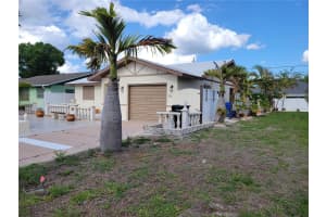 1028 LILLIAN STREET, VENICE, FL 34285 - MLS#MFRA4689709