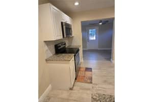 2212 VINSON AVENUE, SARASOTA, FL 34232 - MLS#MFRA4689727