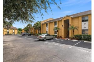 1959 Toucan Way #207, SARASOTA