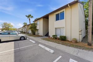 2613 Pine Lake Ter #d, SARASOTA