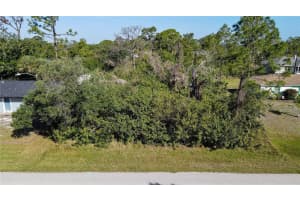 6321 DAVID BOULEVARD, PORT CHARLOTTE, FL 33981 - MLS#MFRA4689769