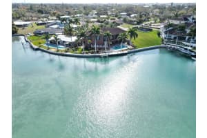 420 PALMETTO CRESCENT, NOKOMIS, FL 34275 - MLS#MFRA4689775