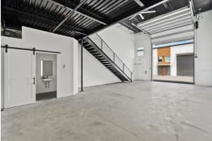 6566 PALMER PARK CIRCLE, SARASOTA, FL 34238 - MLS#MFRA4689779