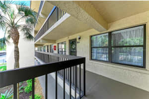 625 30TH AVENUE, BRADENTON, FL 34205 - MLS#MFRA4689781