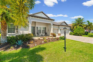 17053 POLO TRAIL, LAKEWOOD RANCH, FL 34211 - MLS#MFRA4689789