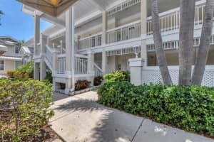 3401 54th Dr W #203, BRADENTON