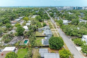 2286 HYDE PARK STREET, SARASOTA, FL 34239 - MLS#MFRA4689801