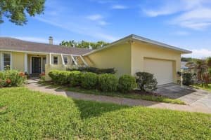 1911 MICHELLE LANE, LAKELAND, FL 33813 - MLS#MFRA4689818