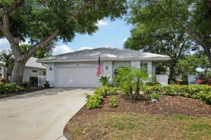 667 CROSSFIELD CIRCLE, VENICE, FL 34293 - MLS#MFRA4689840