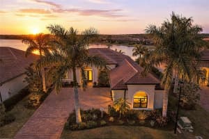 352 MARAVIYA BOULEVARD, NOKOMIS, FL 34275 - MLS#MFRA4689871