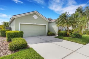 378 LONDONDERRY DRIVE, SARASOTA, FL 34240 - MLS#MFRA4689874