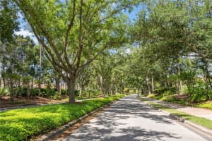 6446 BARBERRY COURT, LAKEWOOD RANCH, FL 34202 - MLS#MFRA4689876