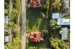 1740 ASSISI DRIVE, SARASOTA, FL 34231 - MLS#MFRA4689889