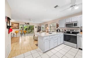 109 SHORE ROAD, NOKOMIS, FL 34275 - MLS#MFRA4689916