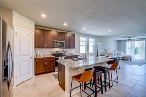 10210 DAYBREAK GLEN, PARRISH, FL 34219 - MLS#MFRA4689918