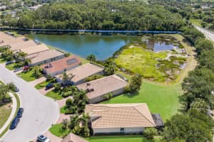 6702 41ST STREET CIRCLE, SARASOTA, FL 34243 - MLS#MFRA4689972
