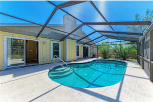 903 PLUM TREE LANE, SARASOTA, FL 34243 - MLS#MFRA4690011