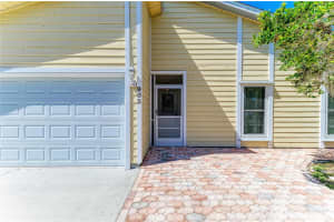 903 PLUM TREE LANE, SARASOTA, FL 34243 - MLS#MFRA4690011