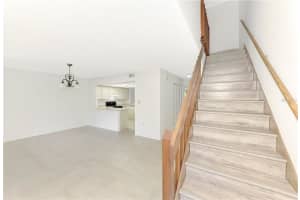935 SUNRIDGE WAY, SARASOTA, FL 34234 - MLS#MFRA4690012