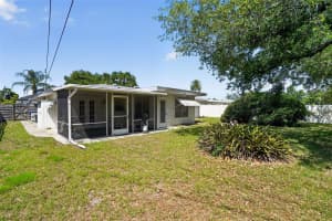 2312 GROVE STREET, SARASOTA, FL 34239 - MLS#MFRA4690028