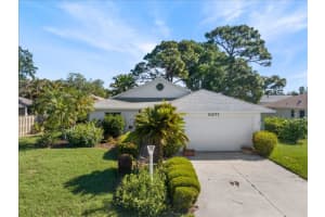 5871 Helen Way, SARASOTA