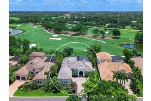 7431 Greystone St, LAKEWOOD RANCH