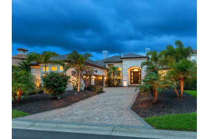 7431 GREYSTONE STREET, LAKEWOOD RANCH, FL 34202 - MLS#MFRA4690054