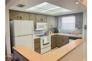 655 PARK CIRCLE, BRADENTON, FL 34207 - MLS#MFRA4690065