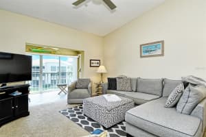 9610 CLUB SOUTH CIRCLE, SARASOTA, FL 34238 - MLS#MFRA4690109