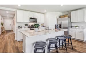 1107 9TH AVENUE, ST PETERSBURG, FL 33705 - MLS#MFRA4690118